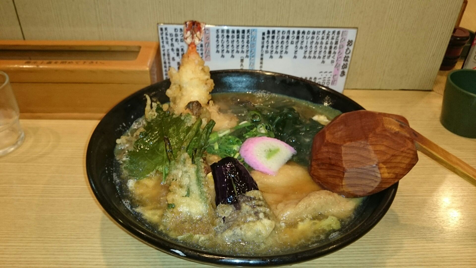 吾三路うどんへ